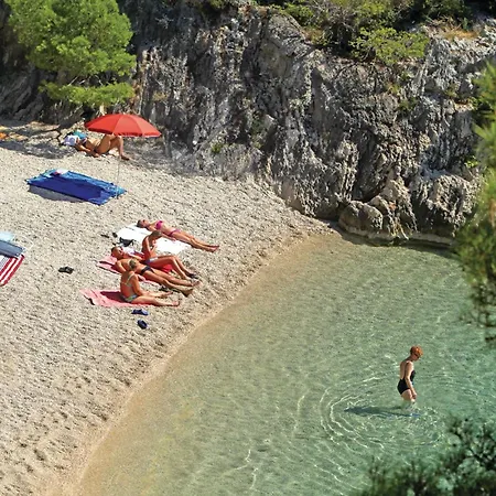 Holiday home 4 Bedroom Amazing In *